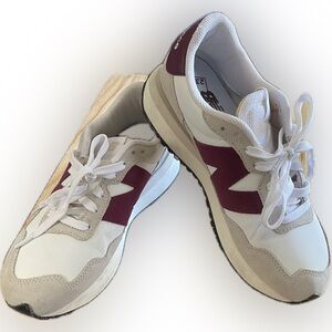 New Balance (The Intelligence Choice 237) Women's Cream and Burgundy Sneakers.